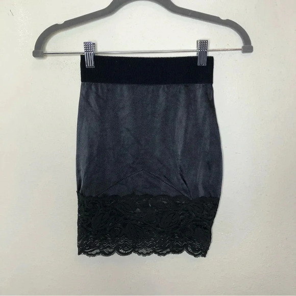 Vanity Fair Other - Vintage 1960s Vanity Fair Second Skin Black Lace Half Slip Small